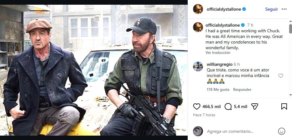 Sylvester Stallone homenajea a Chuck Norris con foto de Los Indestructibles