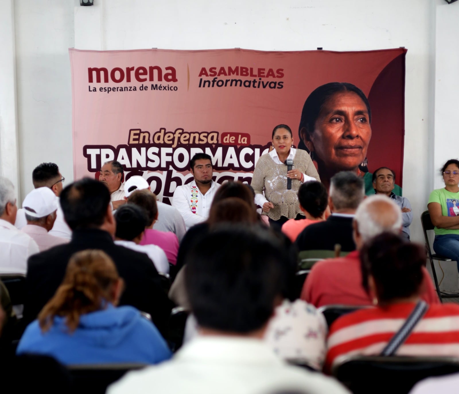 Ana Lilia Rivera llama al pueblo a definir el rumbo de Tlaxcala