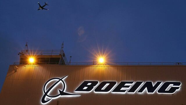 Trabajadores de Boeing podrían irse a huelga