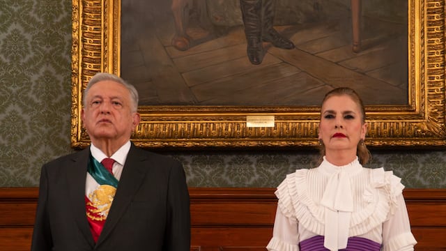 Vestido de Beatriz Gutiérrez Müller en el Grito de Independencia 2023