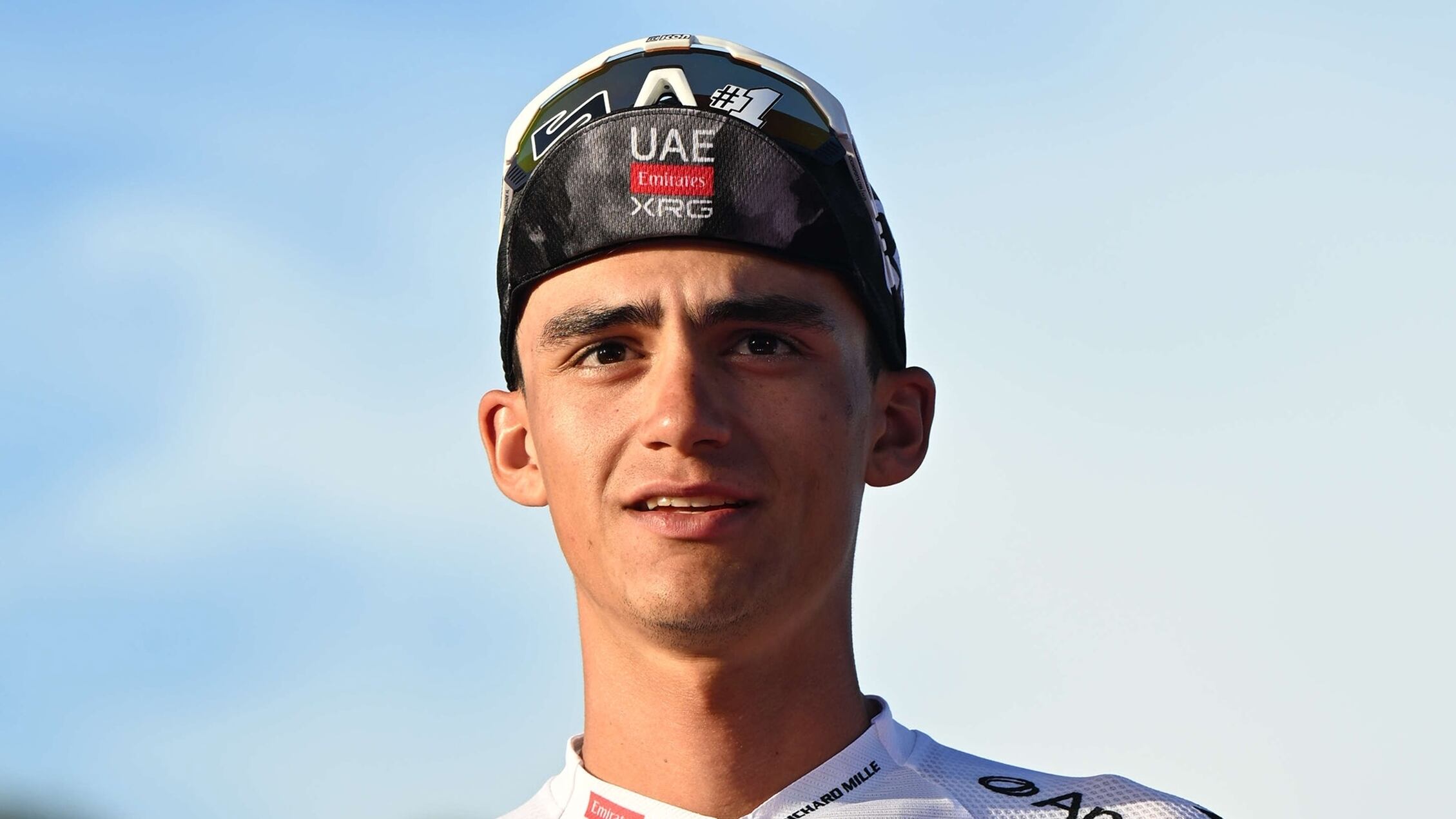 ¿Isaac del Toro deja el ciclismo? La promesa mexicana sorprende a todos al presumir cinturón de box