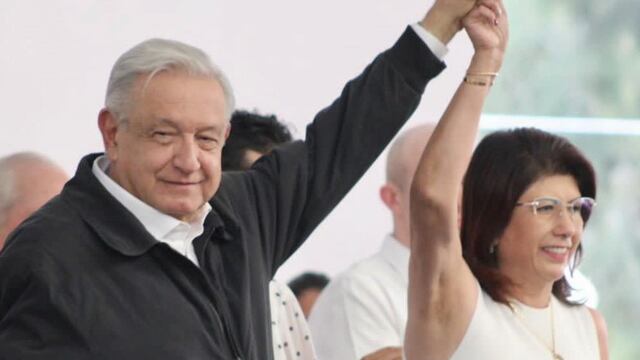 Esta es la increíble respuesta de la alcaldesa de Tecámac a la polémica por haberle dado un beso en la mano a AMLO