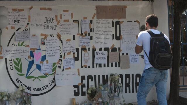 Ofrenda en Colegio Americano del Noroeste
