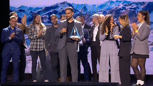IlloJuan ganador a Streamer del Año en los Premios Esland 2024