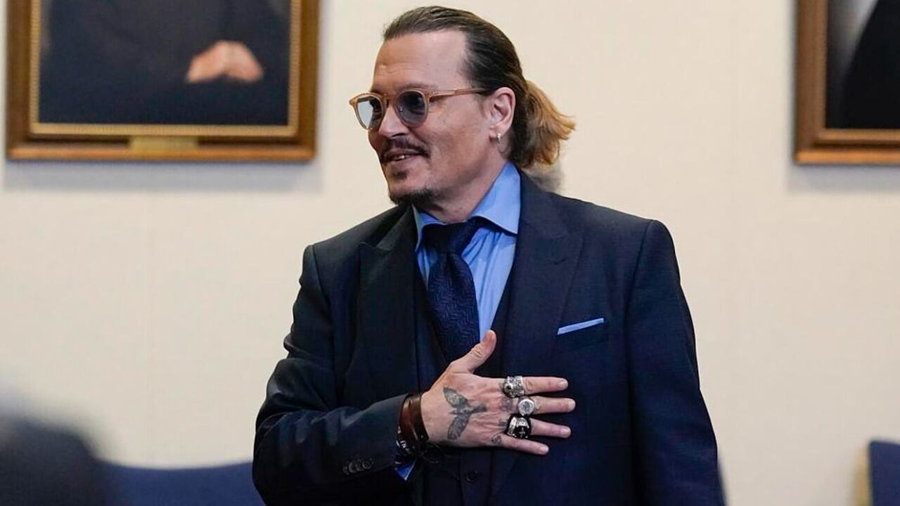 Johnny Depp le ganó juicio a Amber Heard, pero se quedó pobre y pidió un millonario préstamo