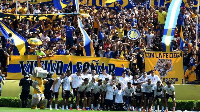 Los Tigres entrenaron bajo el apoyo de su afición.