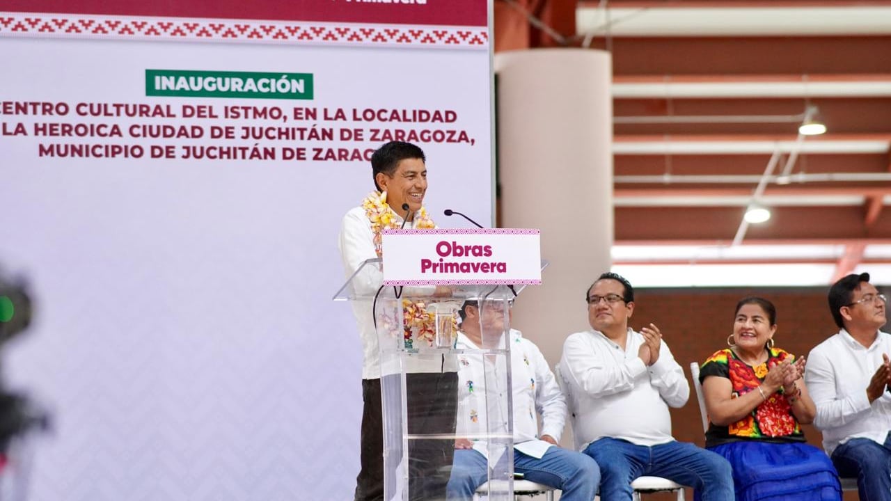 Salomón Jara inaugura primera etapa del Centro Cultural del Istmo con inversión de 39 mdp