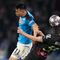 Chucky Lozano y Napoli fracasan en Champions League; AC Milan los elimina
