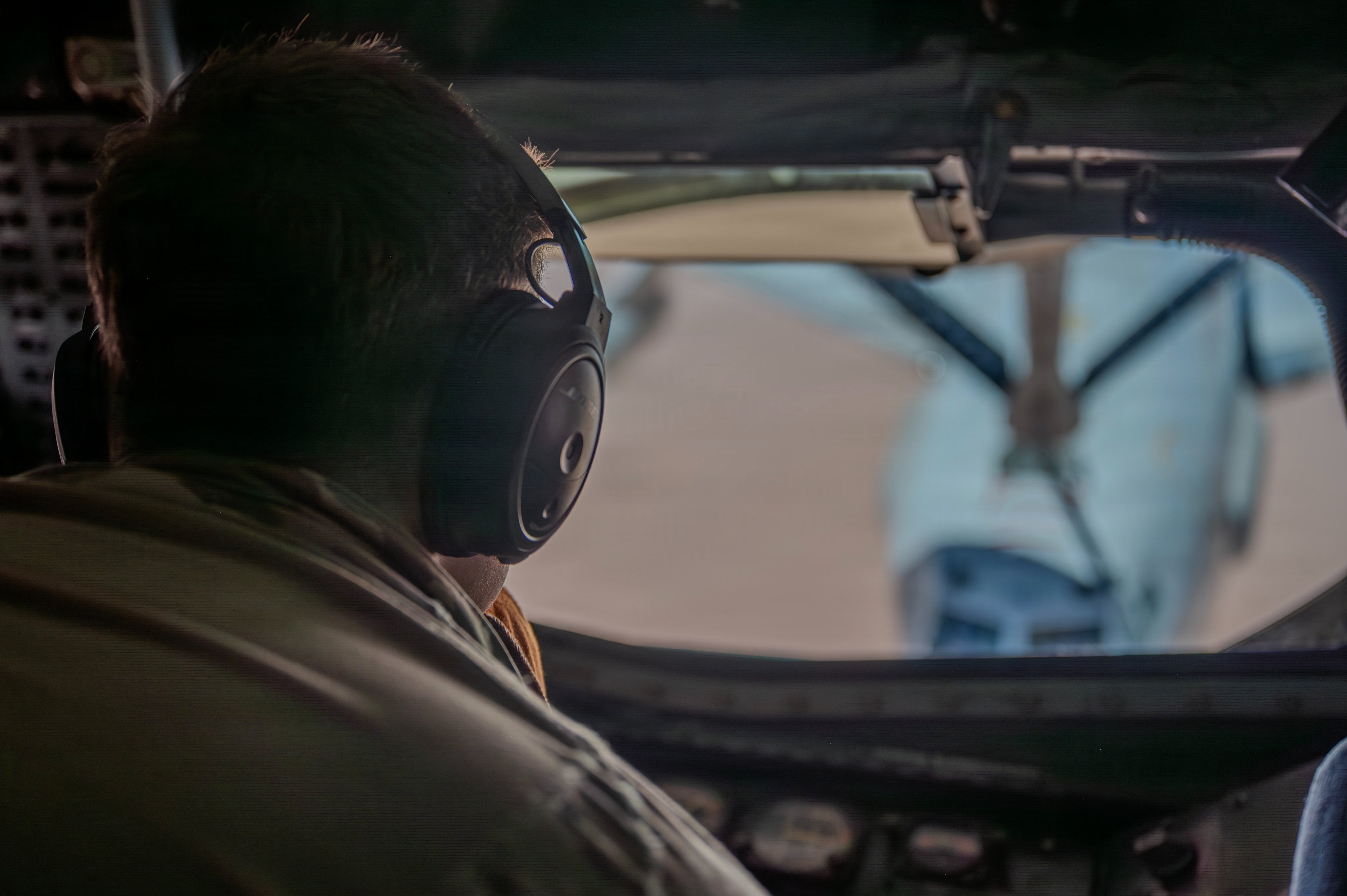 Centcom informa sobre reabastecimiento de combustible a avión.