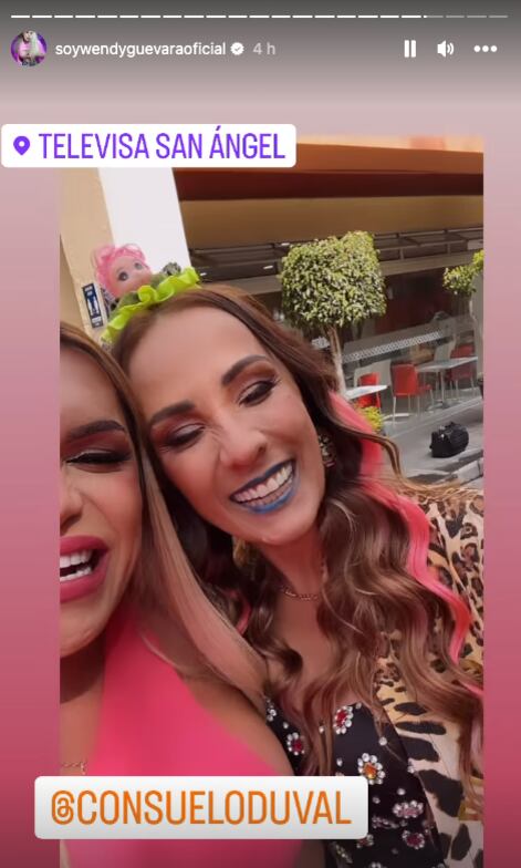 Nacaranda le propone matrimonio a Wendy Guevara