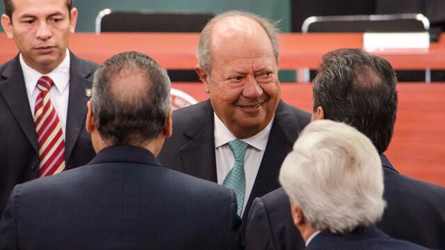 Carlos Romero Deschamps. Congelamiento de cuentas.