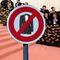 Met Gala 2021: Critican con memes el desfile de ‘trajes negros’ (FOTOS)
