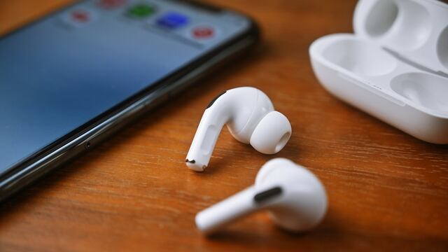 AirPods