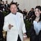 Elon Musk vive como pobre, revela Grimes
