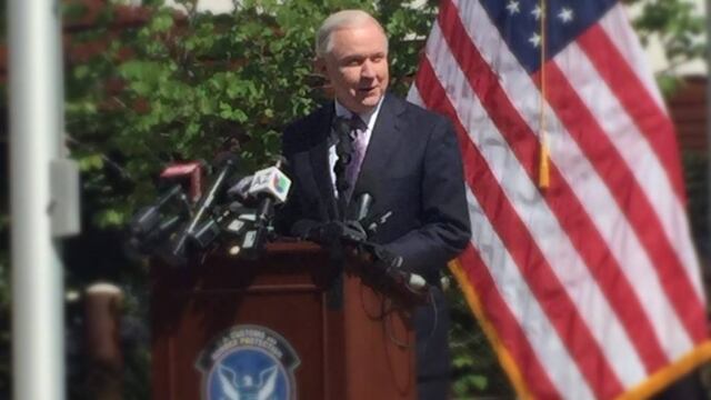 Jeff Sessions, fiscal general de EU