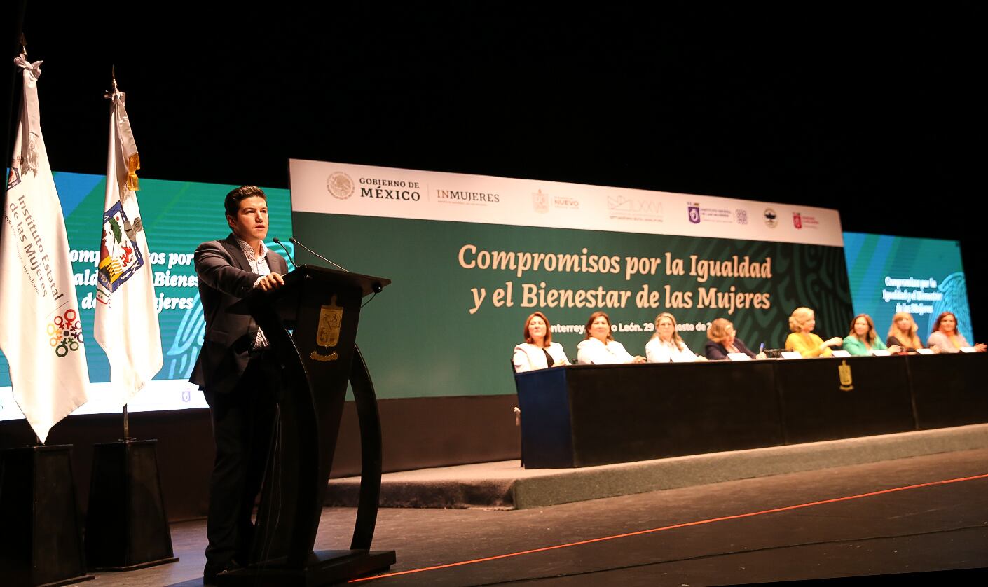Samuel García firma ‘Compromisos por la Igualdad y Bienestar de las Mujeres’ para Nuevo León