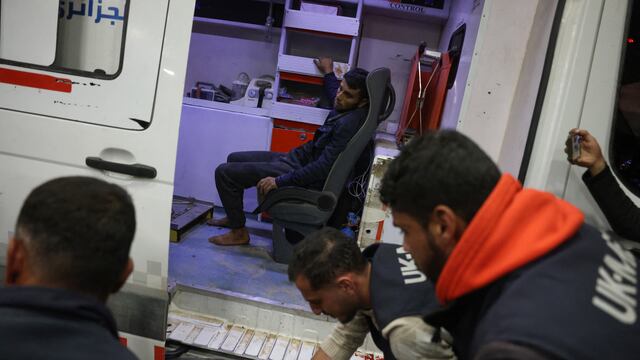 Heridos tras fuerte bombardeo en Jan Yunis, en la Franja de Gaza