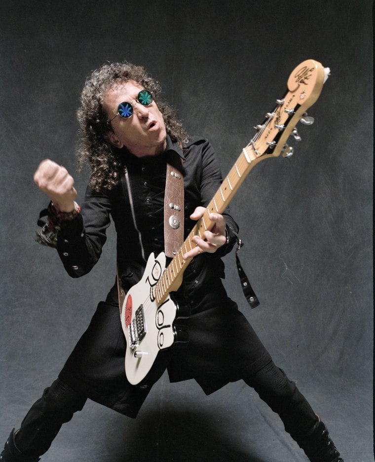 Álex Lora en concierto: Precio de boletos para verlo en CDMX y Monterrey