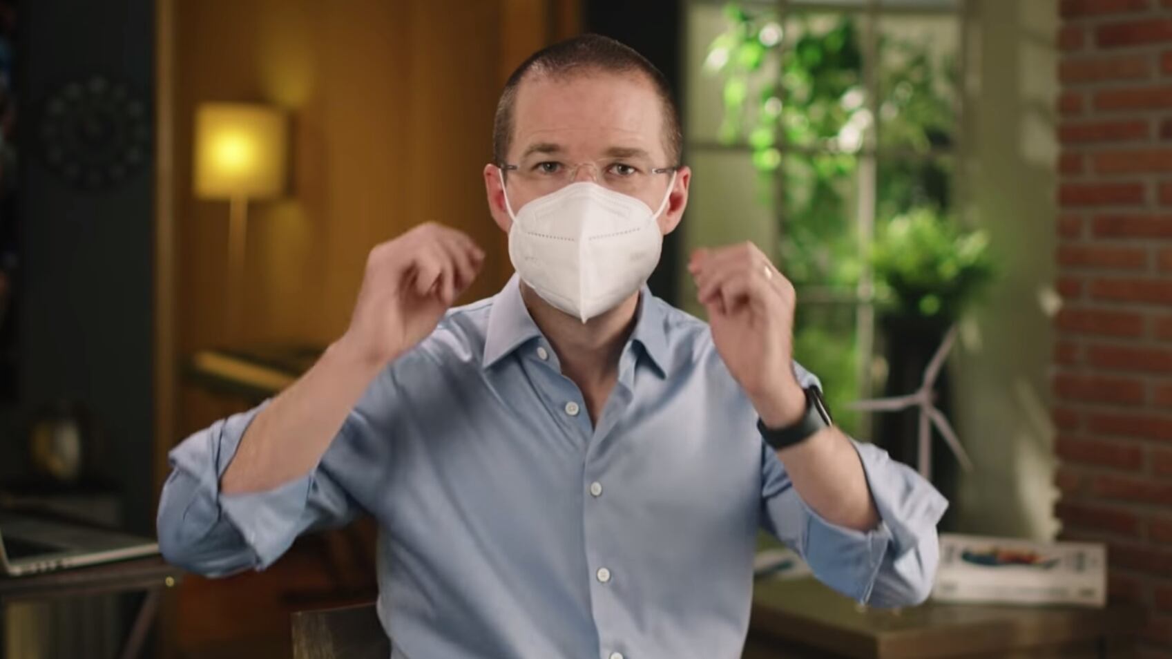 Ricardo Anaya acusa que AMLO calló "como momia" fraudes del PRI