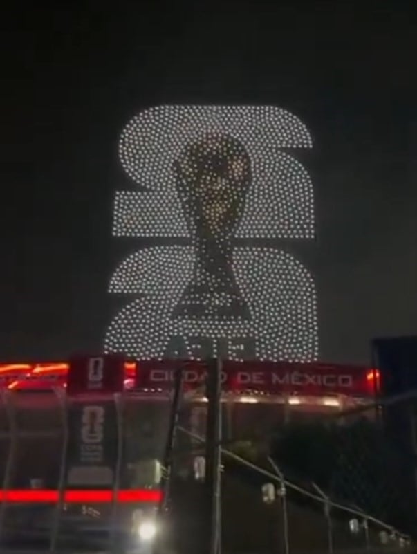 Imágenes show de drones Estadio Banorte Mundial 2026