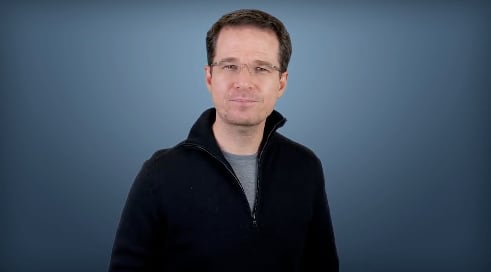 Ricardo Anaya acusa a AMLO de mentirles a las mujeres y quitarles apoyos