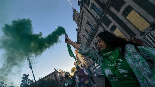 Celebran despenalización del aborto en el Estado de México