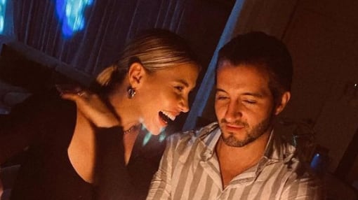 Michelle Salas y Danilo Díaz siguen de luna de miel, ahora celebrando su aniversario (VIDEO)