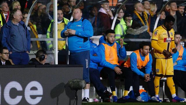 Wayne Shaw causó sensación en el partido que su equipo sostuvo ante el Arsenal