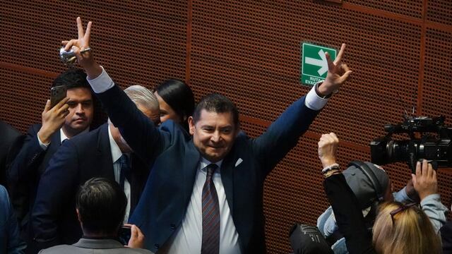 Alejandro Armenta se destapa como candidato a la gobernatura de Puebla
