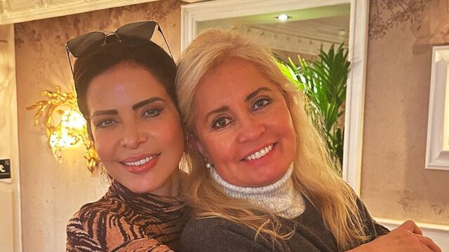 Gloria Trevi se despide de Carla Estrada