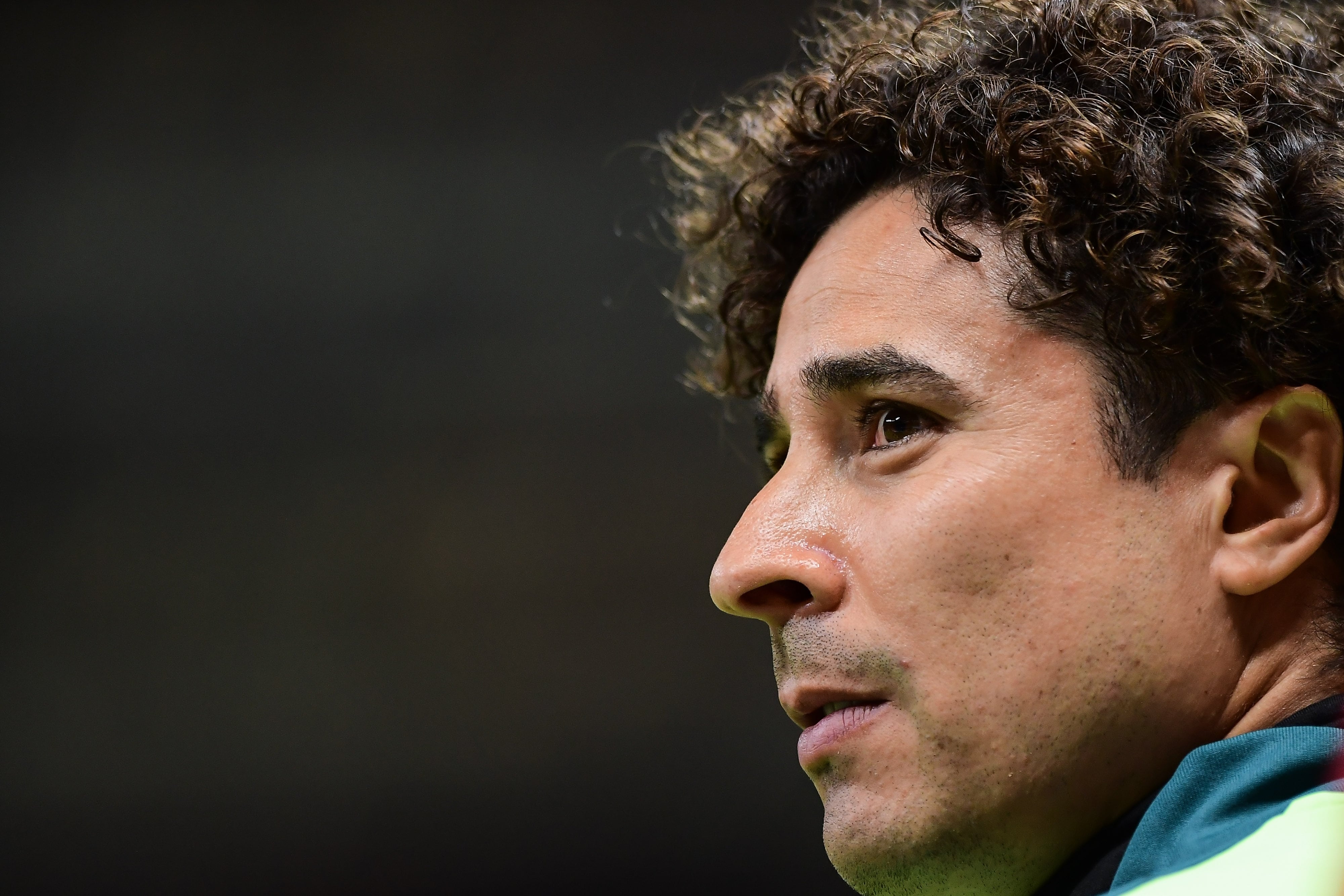 Más como Memo Ochoa: Revelan que estaba dispuesto a tener salario mínimo con el Burgos