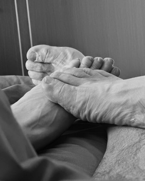 Paulina Mercado se pone romántica con Juan Soler en una foto