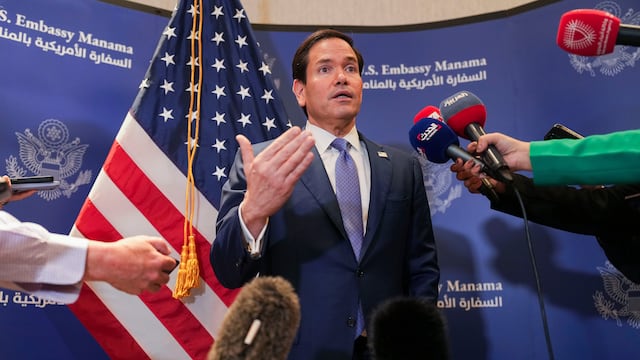 Marco Rubio recordó la prioridad de hacer búsqueda y rescate de personas con vida en el corto plazo en Venezuela