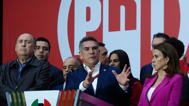 Alejandro Moreno, presidente nacional del PRI en conferencia de prensa.