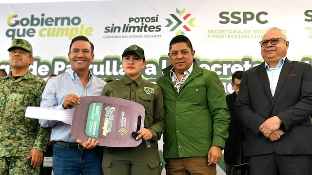 Ricardo Gallardo entrega 42 nuevas patrullas en San Luis Potosí