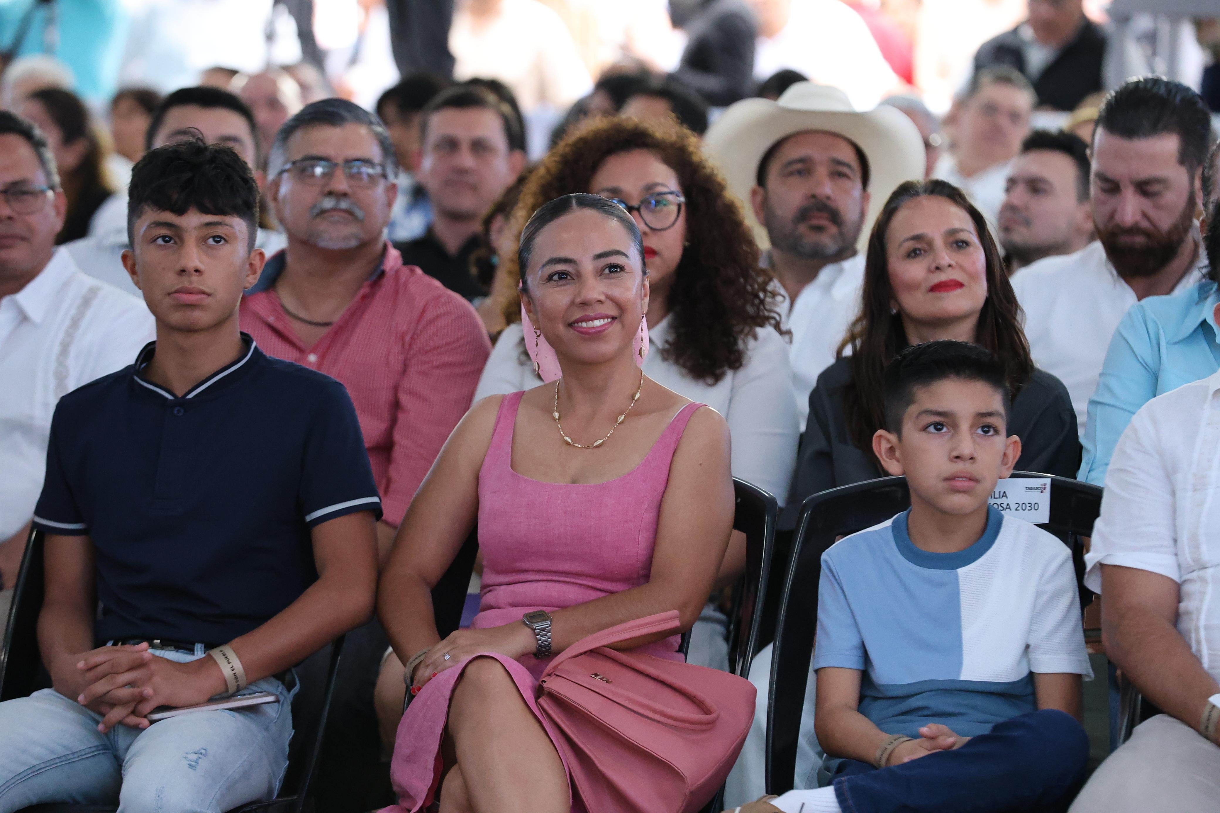 Gobernador de Tabasco destaca avances en seguridad, finanzas e inversión social