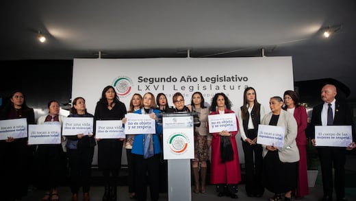 Senadoras de Morena alistan iniciativa para reforzar leyes contra el acoso