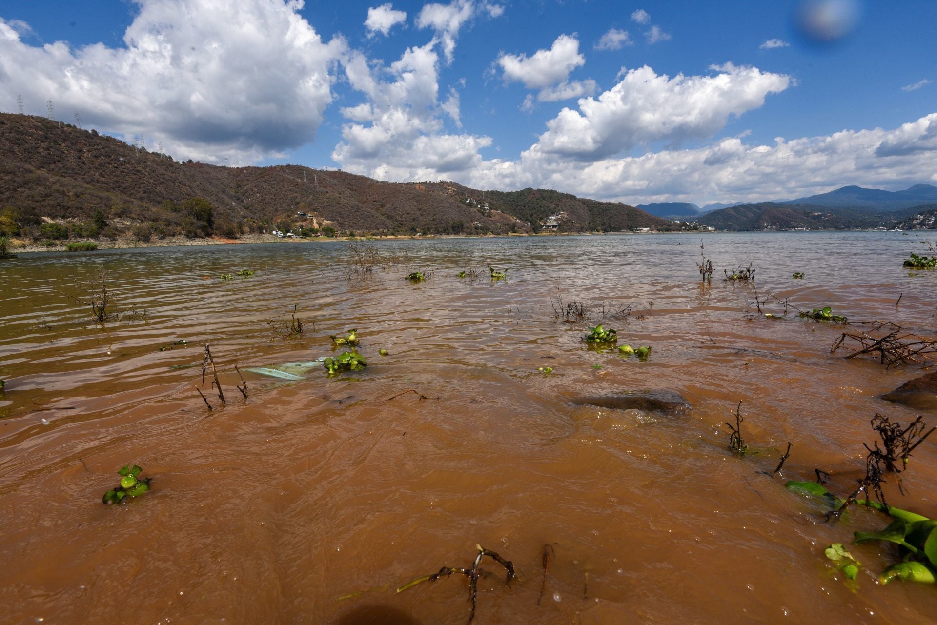 Presa Valle de Bravo del sistema Cutzamala