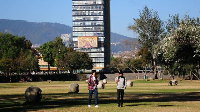 UNAM