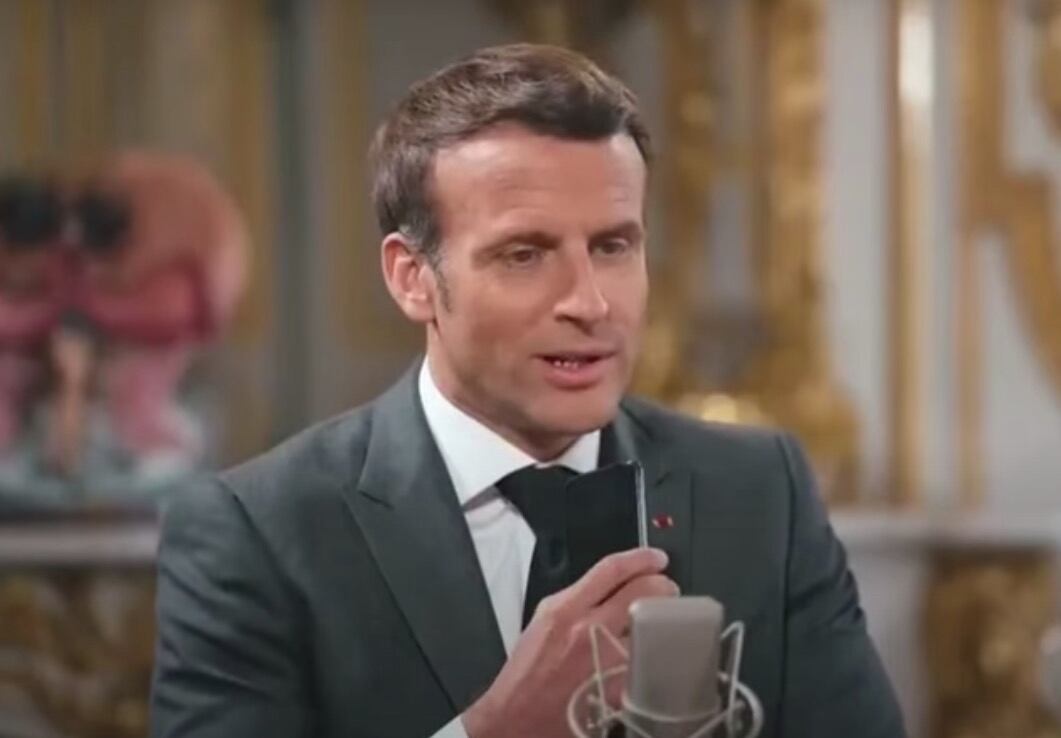 Emmanuel Macron llamó a Mbappé durante una entrevista