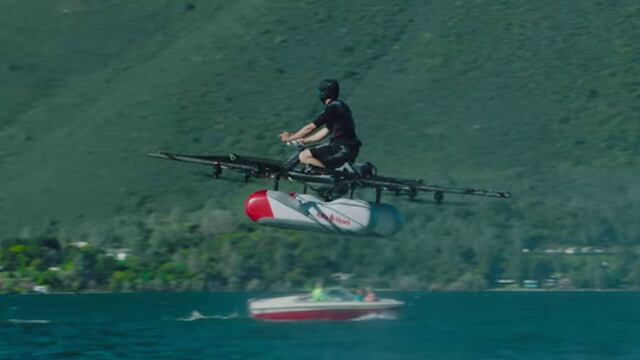 El Kitty Hawk Flyer en acción.