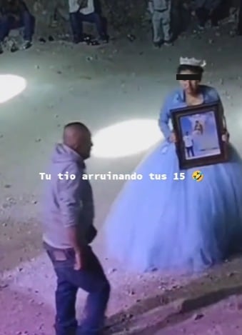 Borracho arruinando baile de quinceañera