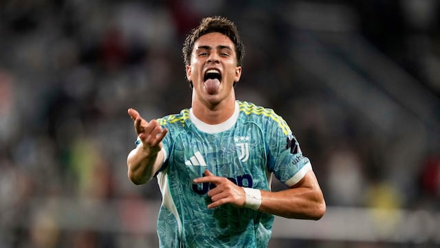 Kenan Yıldız en el debut de la Juventus en el Mundial de Clubes 2025.