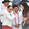 Kenia López Rabadán y Hugo Aguilar Ortiz ponen fin a sus diferencias en el Desfile Militar