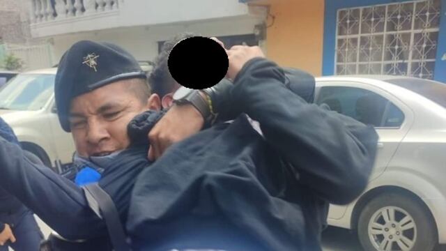 Alumno detenido tras ingresar con pistola y tratar de matar a maestro en la secundaria Cuauhtémoc en Los Reyes La Paz; hirió a conserje