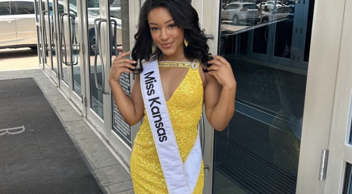 Alexis Smith, Miss Kansas