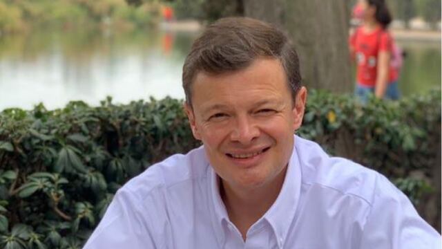 Alfonso Hernández, candidato del PES, apoya a Víctor Romo