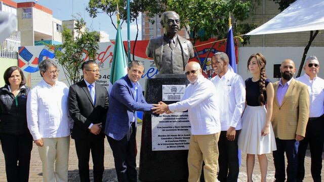 Geovanni Gutiérrez rescata plazuela