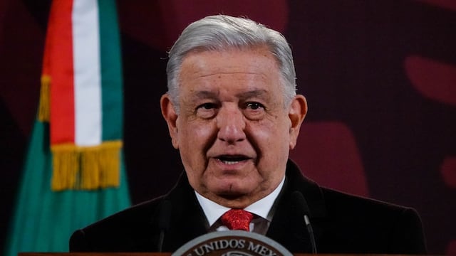 AMLO responde a amparo de Raymundo Riva Palacio