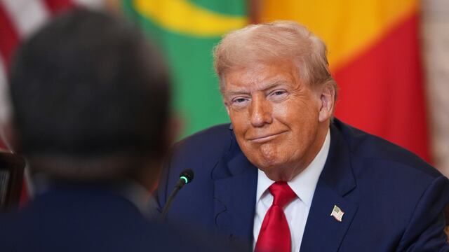 Donald Trump amenaza a Brasil con aranceles del 50%.